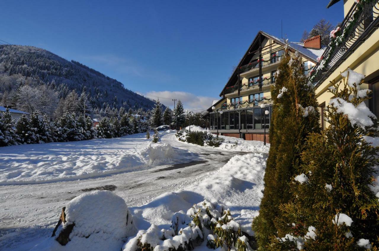 Zimnik Luksus Natury & Wellness Готель 4*